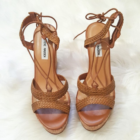 Steve Madden Wynwood Cork Wedge Sandal - Picture 3 of 4
